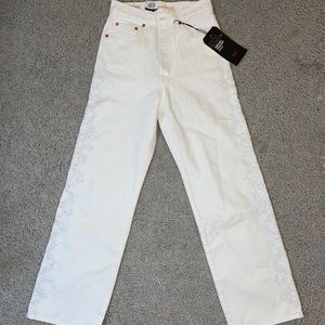 Levi’s White Premium Ribcage Straight Ankle Jeans